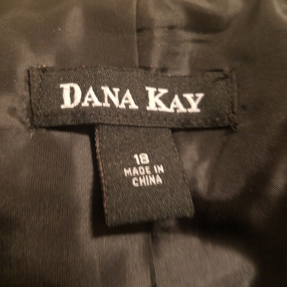 Jacket - Picture 6 of 8